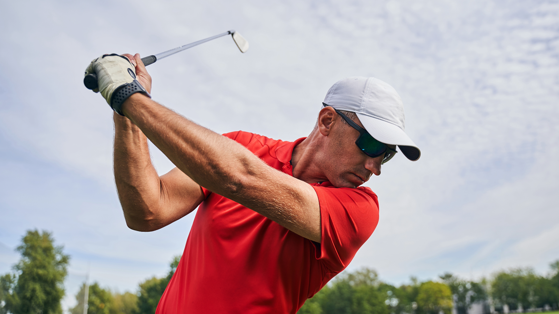 How to Stop Hitting Fat Golf Shots - Performance Golf